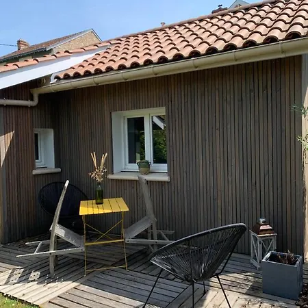Maisonnette quartier historique avec 2 velos Appartement